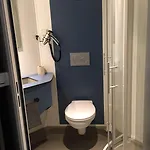 Kyriad Direct La Rochelle Sud 호텔 3*
