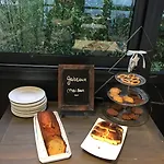 Kyriad Direct La Rochelle Sud 호텔