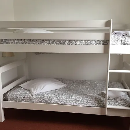 Kyriad Direct La Rochelle Sud 艾特雷