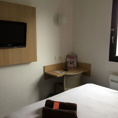 酒店 Kyriad Direct La Rochelle Sud 艾特雷