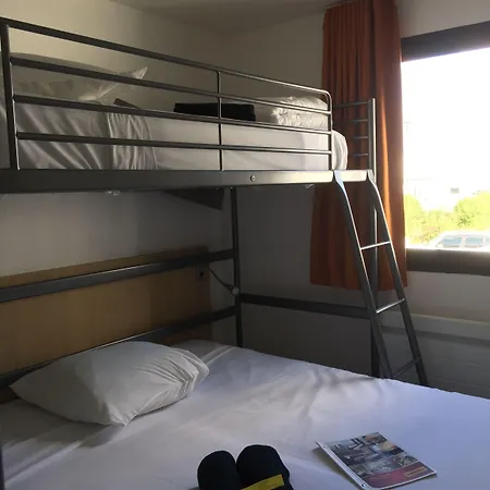 Kyriad Direct La Rochelle Sud فندق Aytré