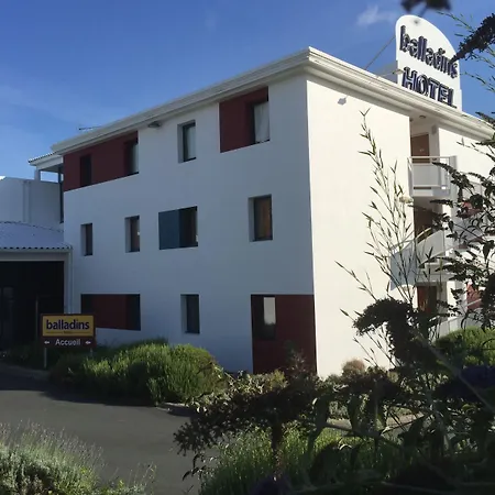 Kyriad Direct La Rochelle Sud 酒店 艾特雷