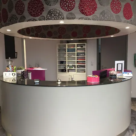 فندق Kyriad Direct La Rochelle Sud