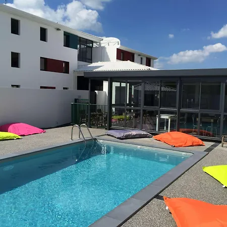 Kyriad Direct La Rochelle Sud 3*