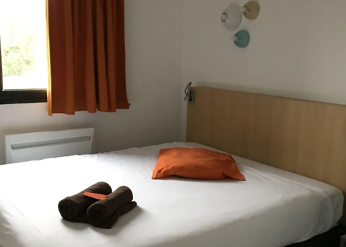 Kyriad Direct La Rochelle Sud Hotel Aytre