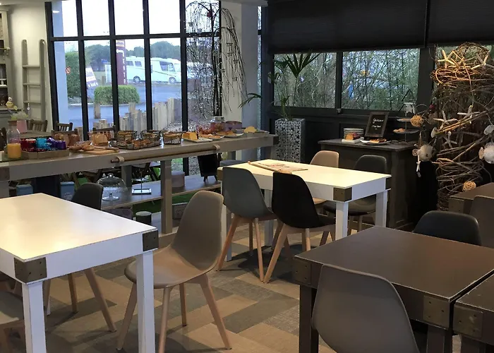 Kyriad Direct La Rochelle Sud